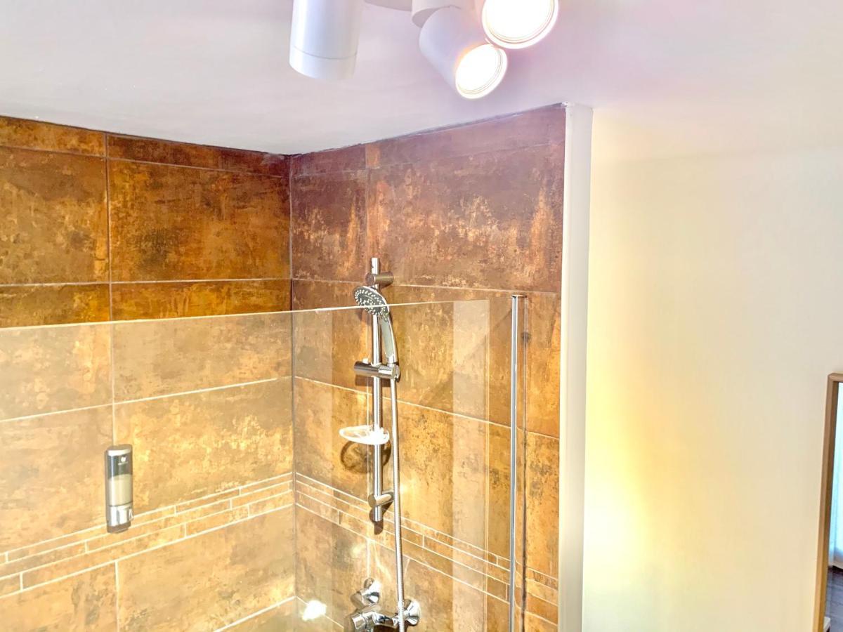 Rose Appartement Manosque Zewnętrze zdjęcie
