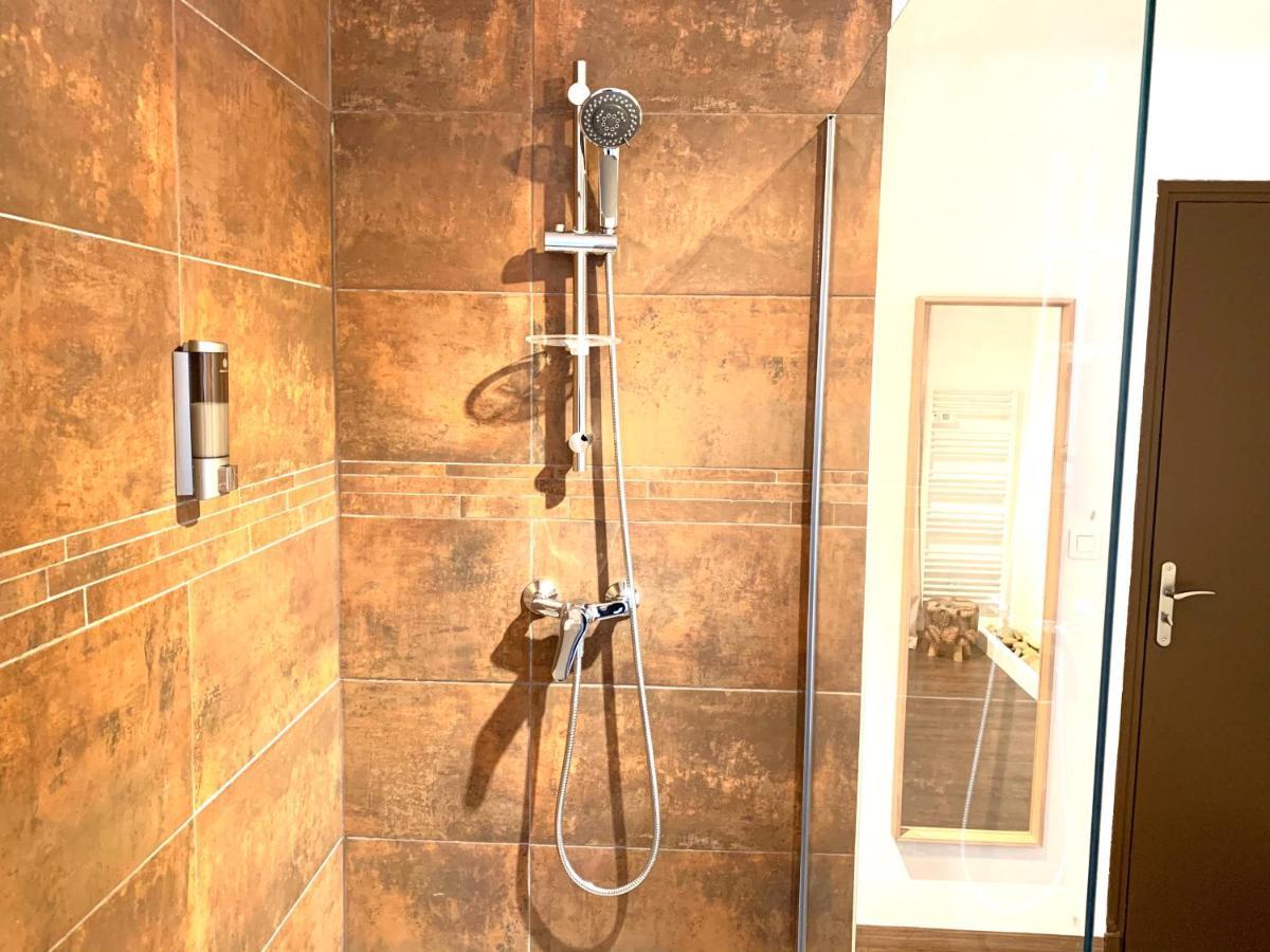 Rose Appartement Manosque Zewnętrze zdjęcie